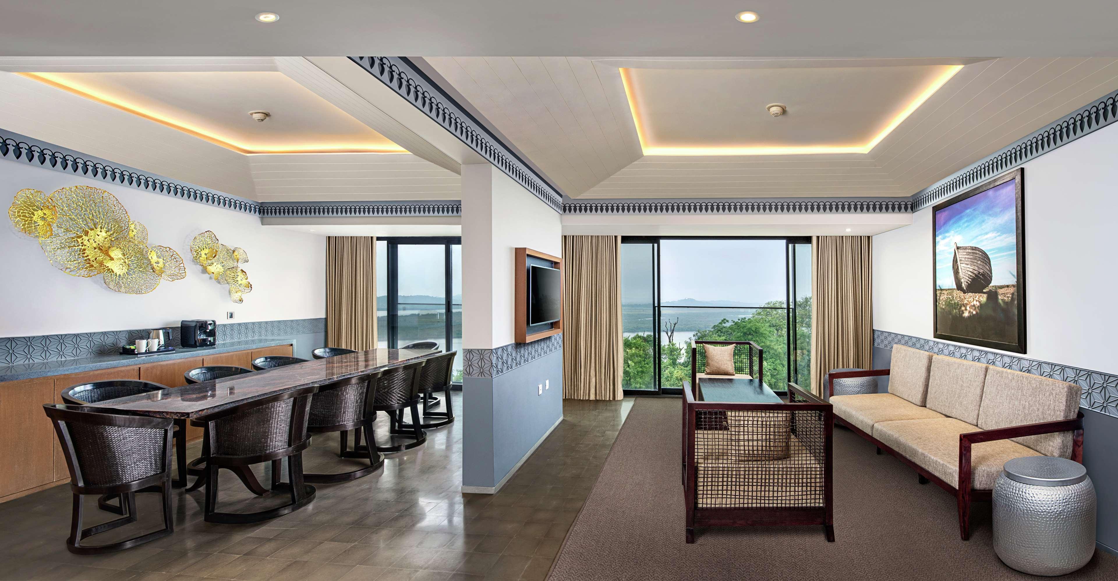 Resort Doubletree By Hilton Goa - 5*